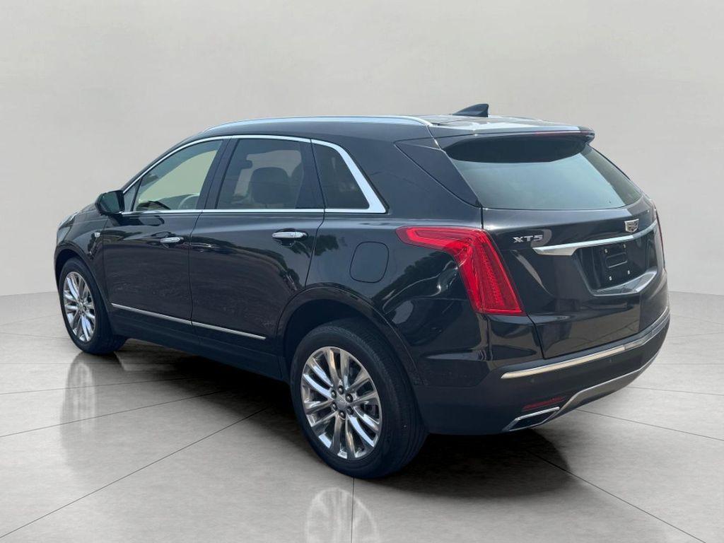 used 2017 Cadillac XT5 car