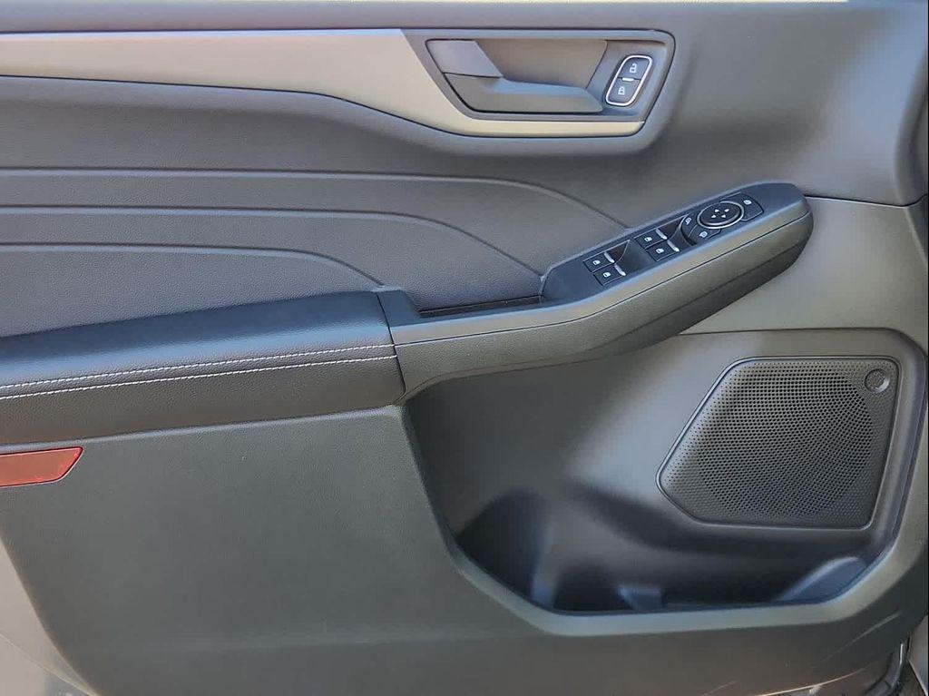 new 2025 Ford Escape car, priced at $32,875