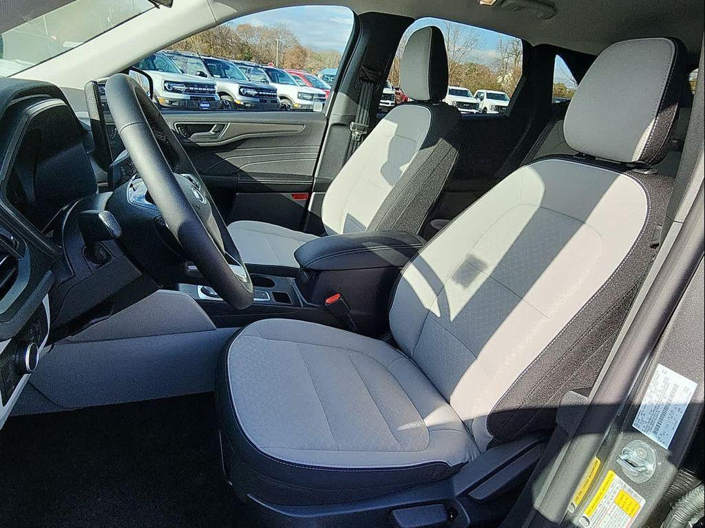new 2025 Ford Escape car, priced at $32,875