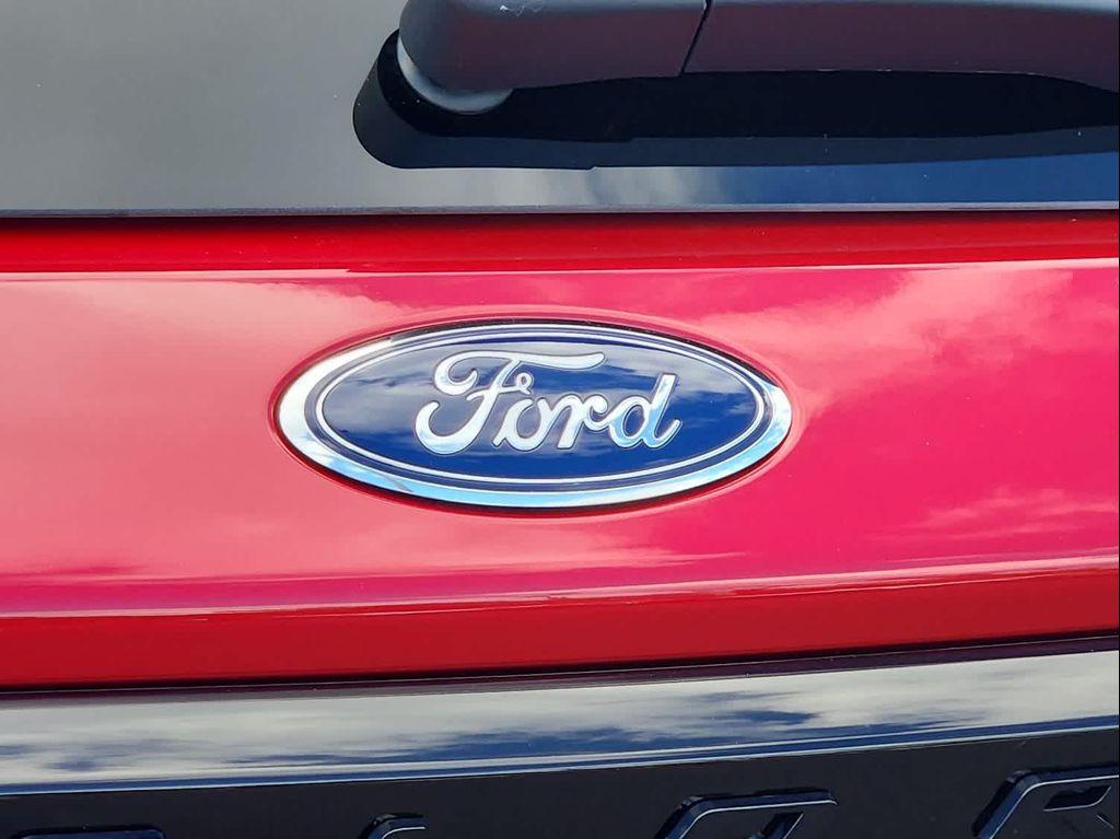 new 2025 Ford Explorer car, priced at $50,715