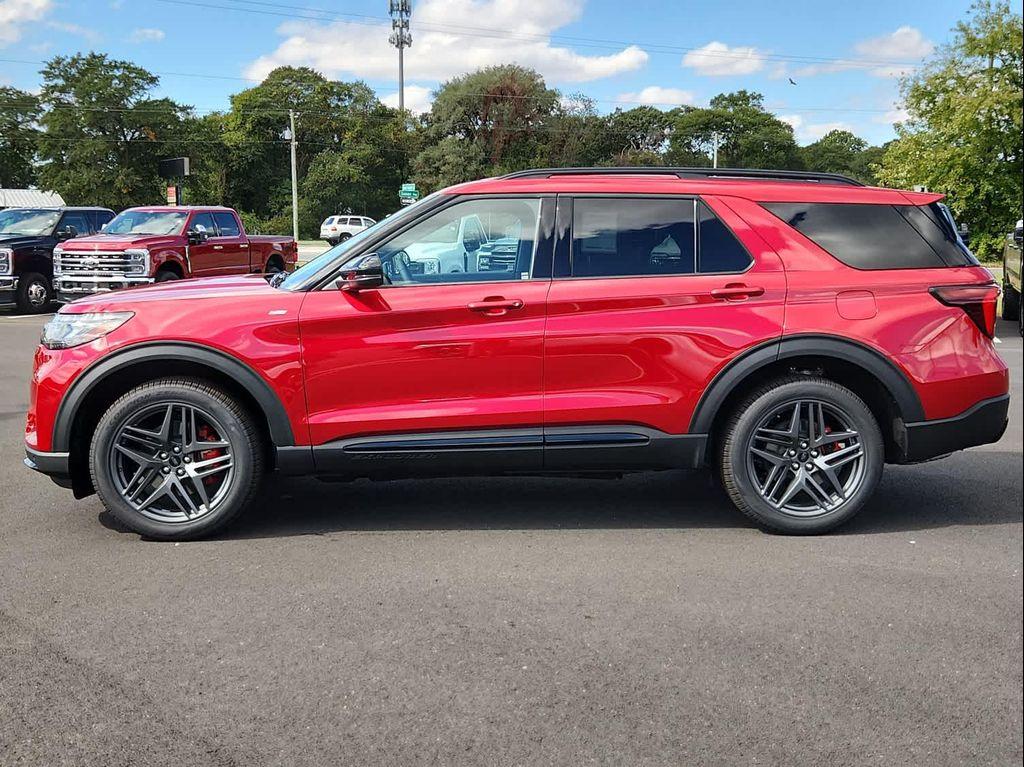 new 2025 Ford Explorer car, priced at $50,715