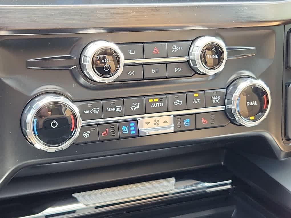 new 2025 Ford F-250 car, priced at $83,985