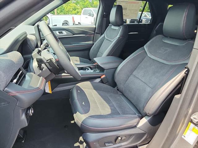 new 2025 Ford Explorer car, priced at $54,237