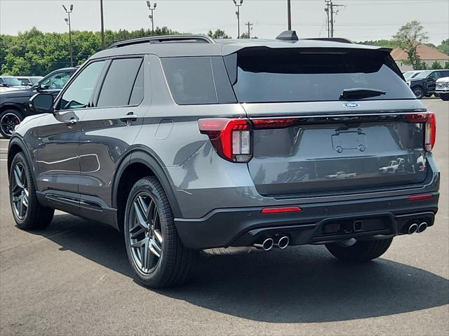 new 2025 Ford Explorer car, priced at $54,237