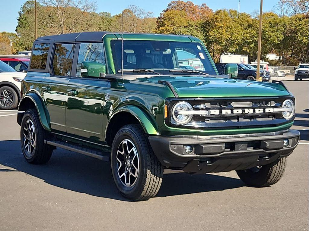 used 2024 Ford Bronco car, priced at $44,980