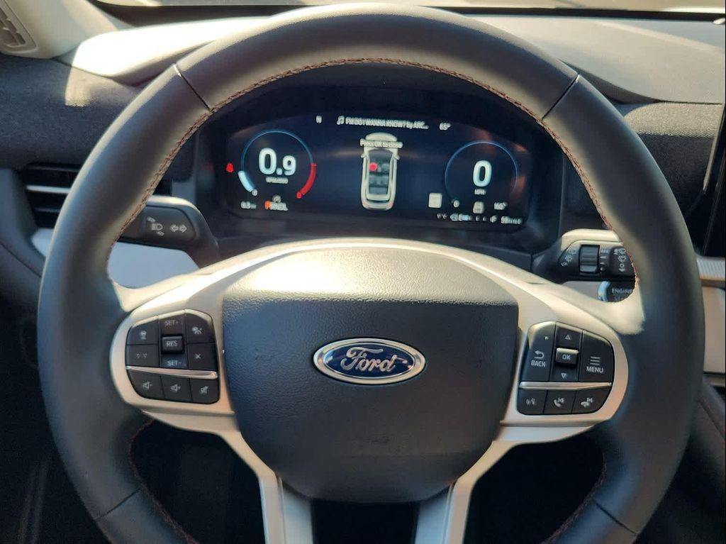 new 2025 Ford Explorer car, priced at $44,540
