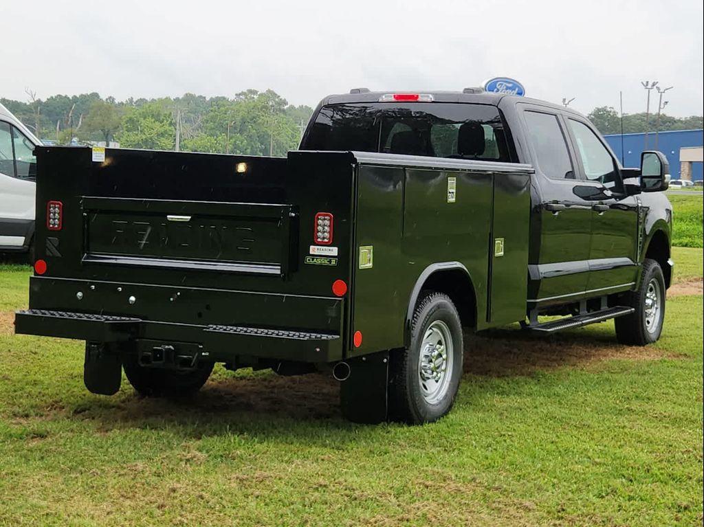 new 2025 Ford F-250 car, priced at $56,400