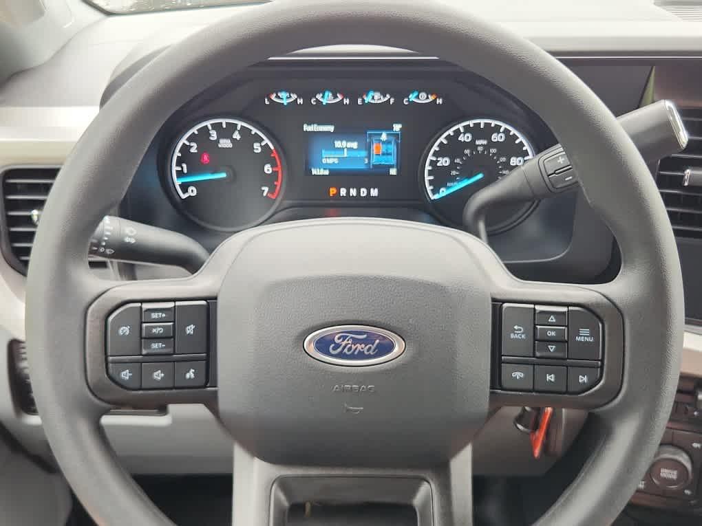 new 2025 Ford F-250 car, priced at $56,400