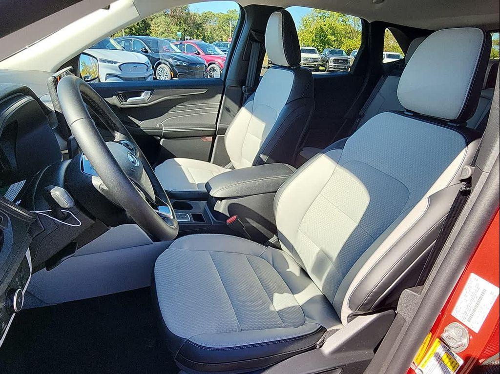 new 2026 Ford Escape PHEV car, priced at $36,870