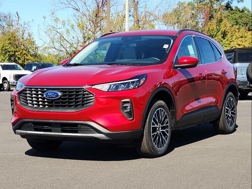 new 2026 Ford Escape PHEV car, priced at $36,870