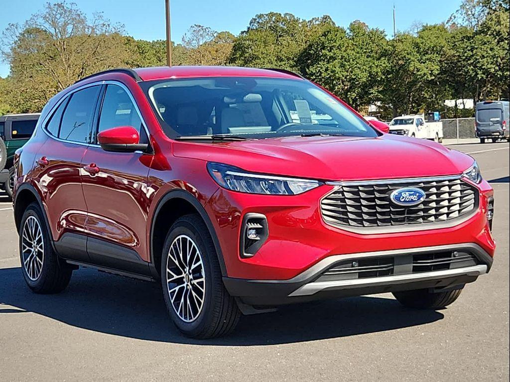 new 2026 Ford Escape PHEV car, priced at $36,870