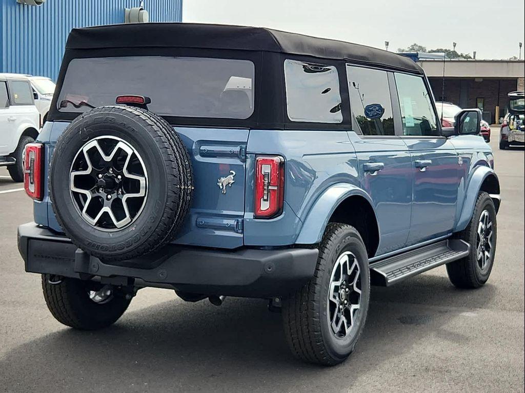 new 2025 Ford Bronco car, priced at $55,900