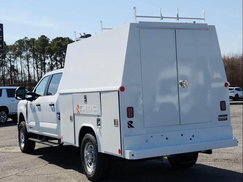 new 2024 Ford F-350 car, priced at $90,885