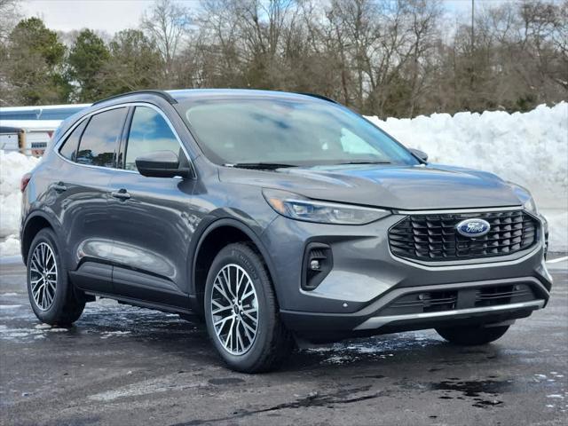 new 2025 Ford Escape car, priced at $44,920