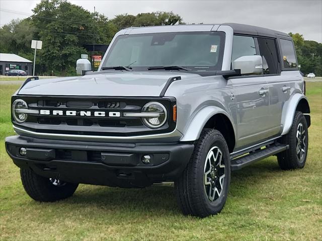 new 2024 Ford Bronco car, priced at $52,575