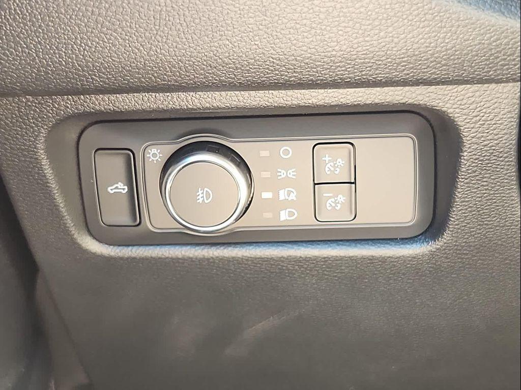 new 2025 Ford Ranger car, priced at $42,680