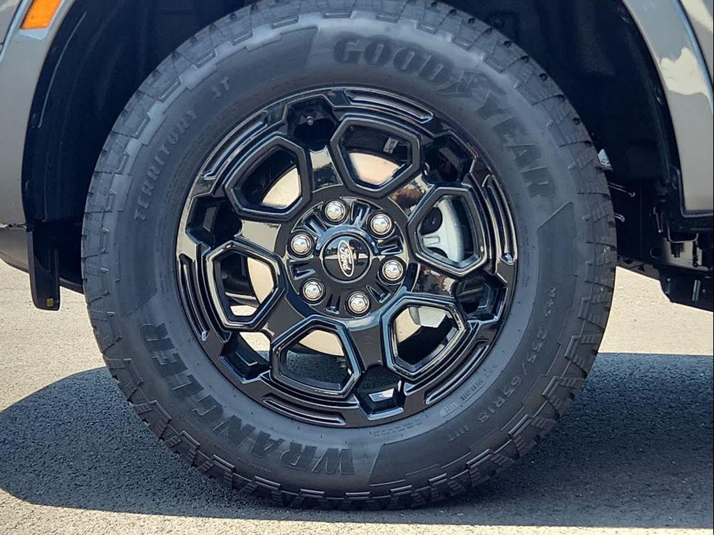new 2025 Ford Ranger car, priced at $42,680