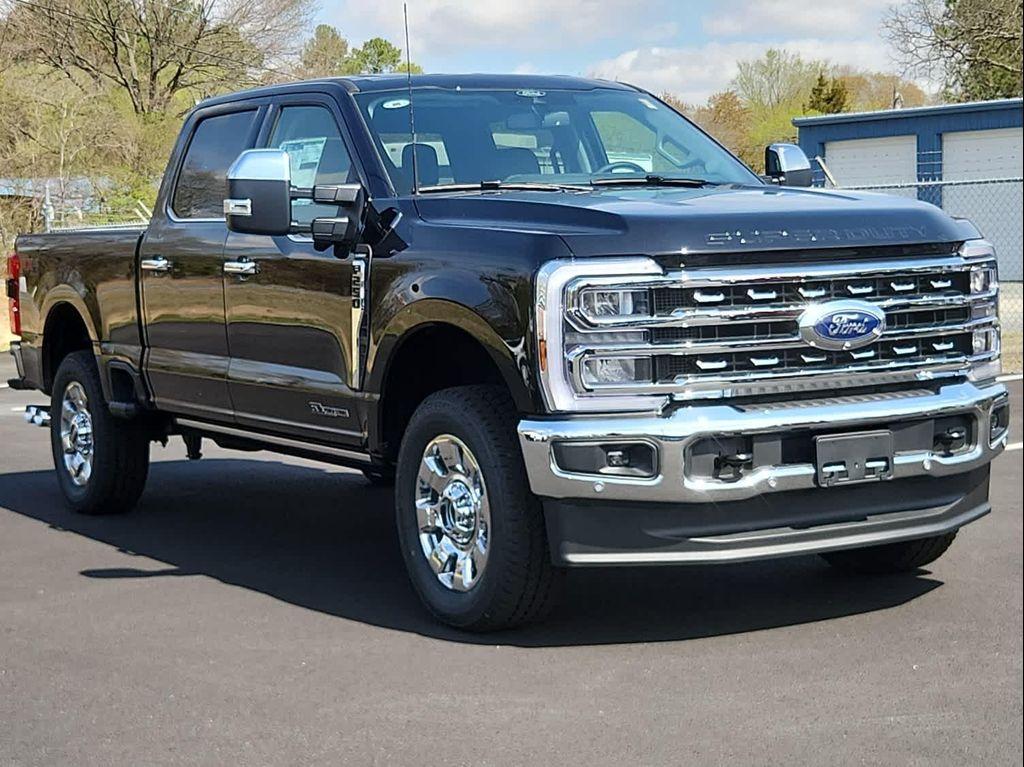 new 2025 Ford F-250 car, priced at $81,870