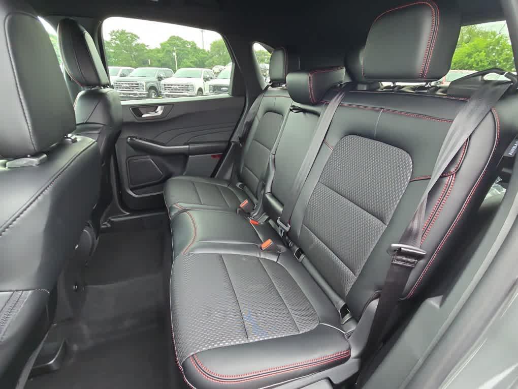 new 2025 Ford Escape car, priced at $35,985