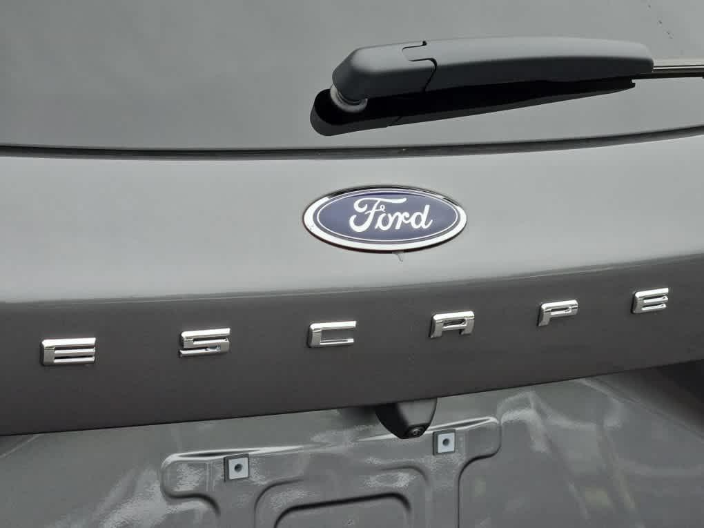 new 2025 Ford Escape car, priced at $35,985