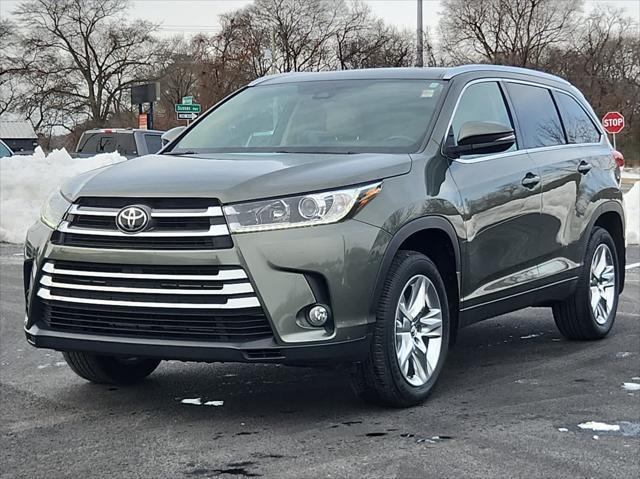 used 2017 Toyota Highlander car, priced at $23,872