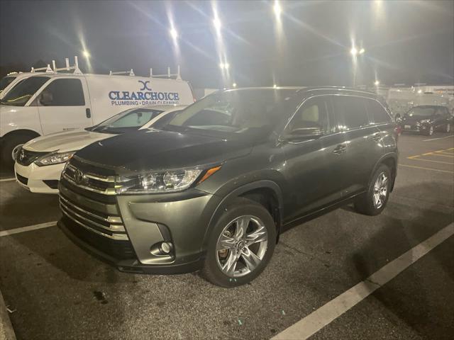 used 2017 Toyota Highlander car, priced at $25,889