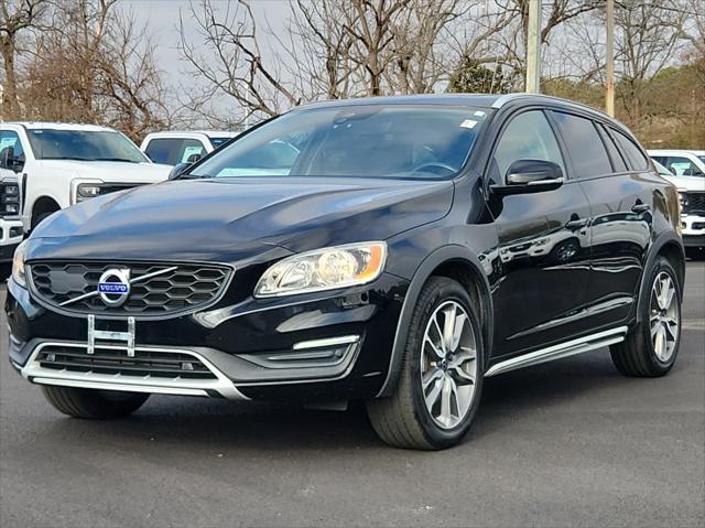 used 2018 Volvo V60 Cross Country car, priced at $18,446