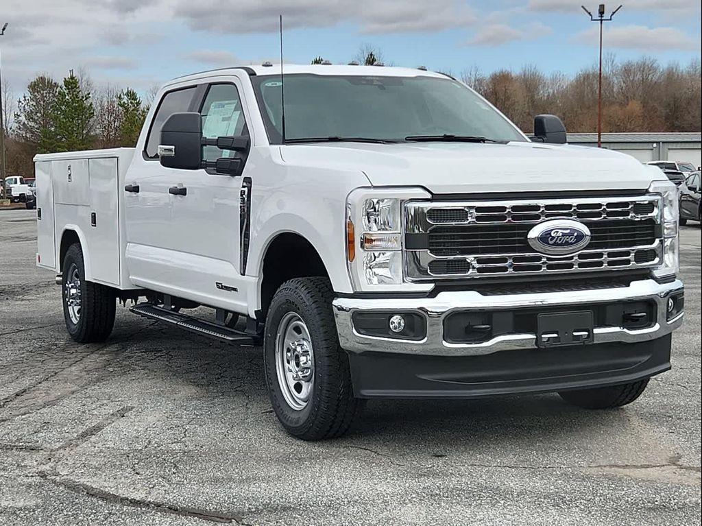 new 2024 Ford F-350 car, priced at $82,735