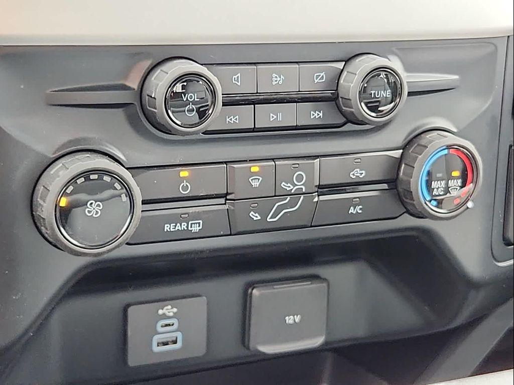 new 2024 Ford F-350 car, priced at $82,735