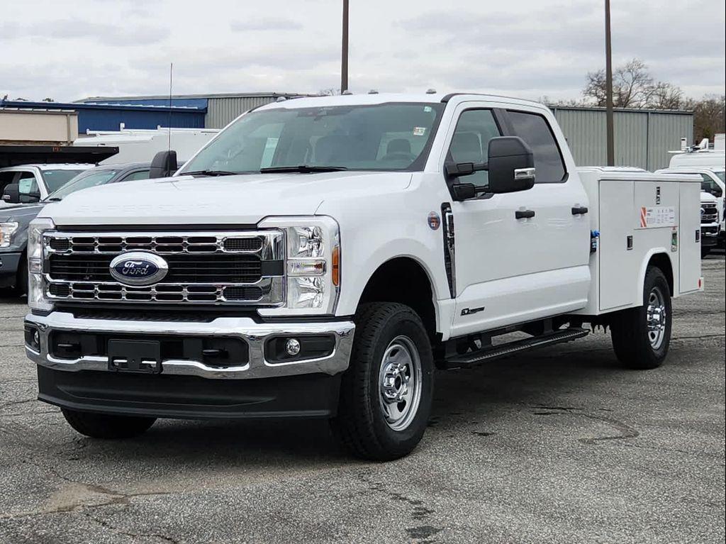 new 2024 Ford F-350 car, priced at $82,735