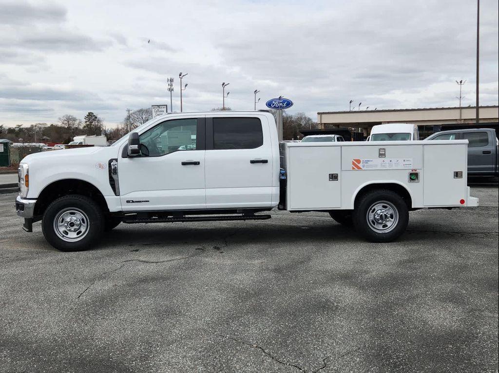 new 2024 Ford F-350 car, priced at $82,735