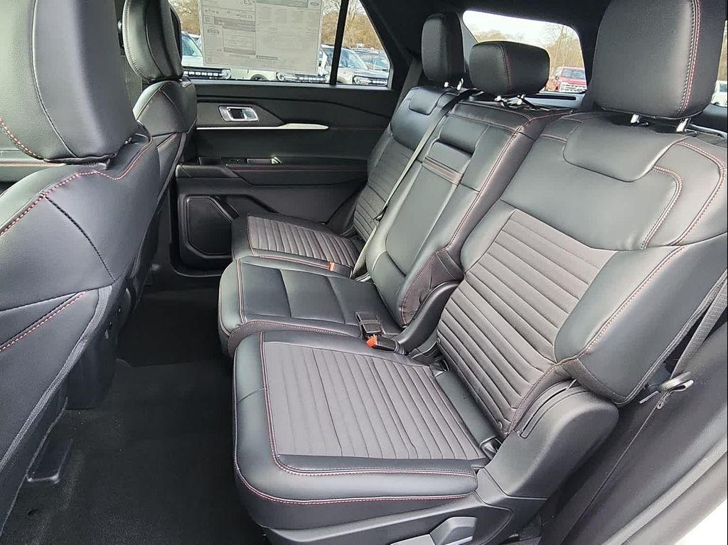 new 2025 Ford Explorer car, priced at $47,985