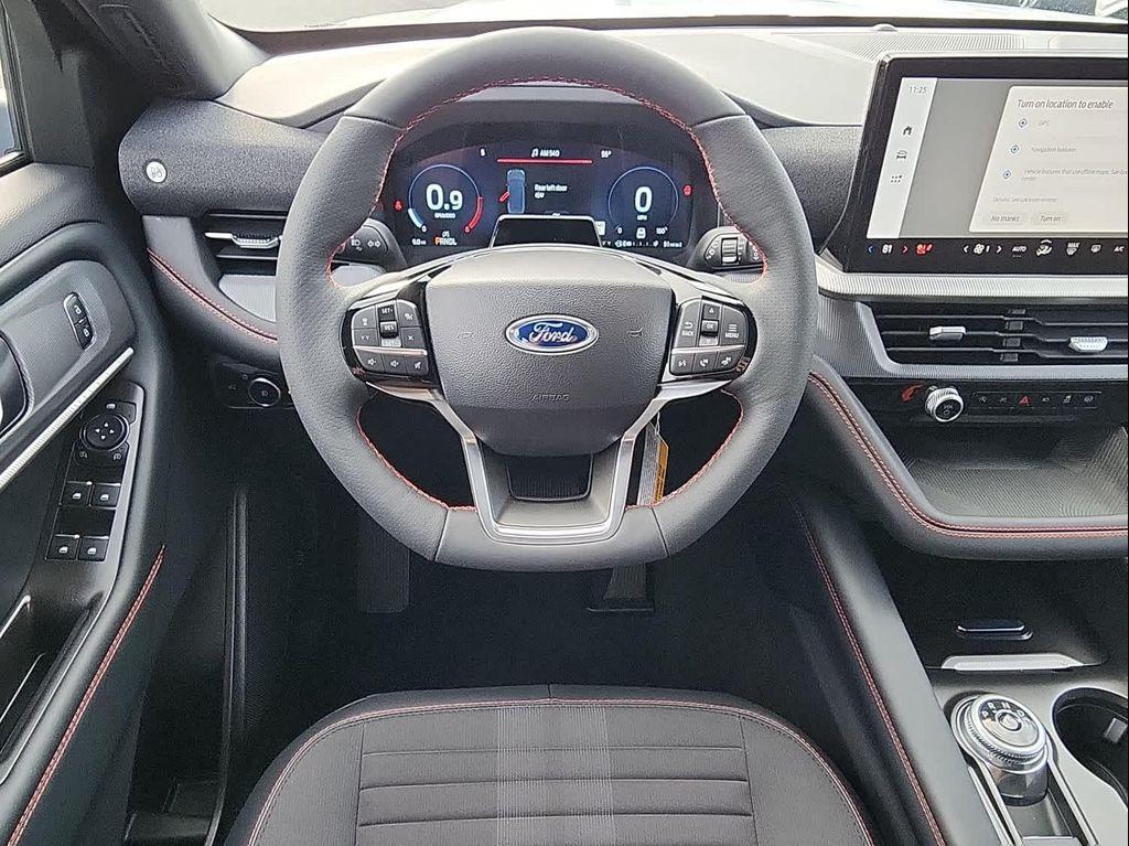 new 2025 Ford Explorer car, priced at $47,985