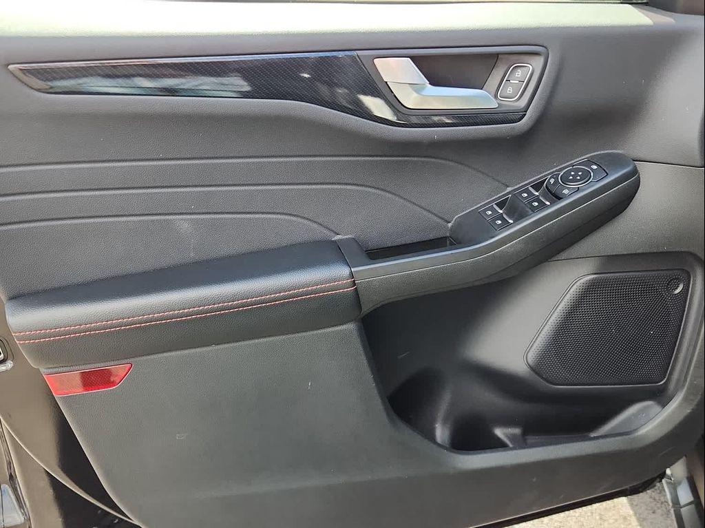 used 2023 Ford Escape car, priced at $25,950