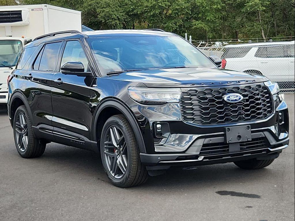 new 2025 Ford Explorer car, priced at $50,220