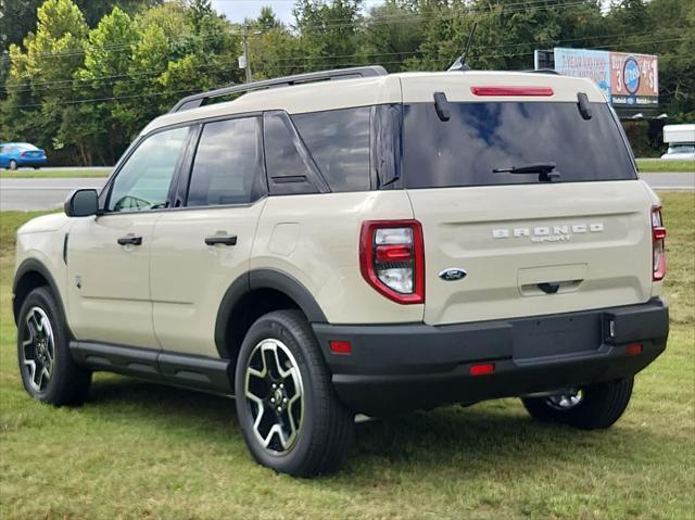 new 2024 Ford Bronco Sport car, priced at $32,400