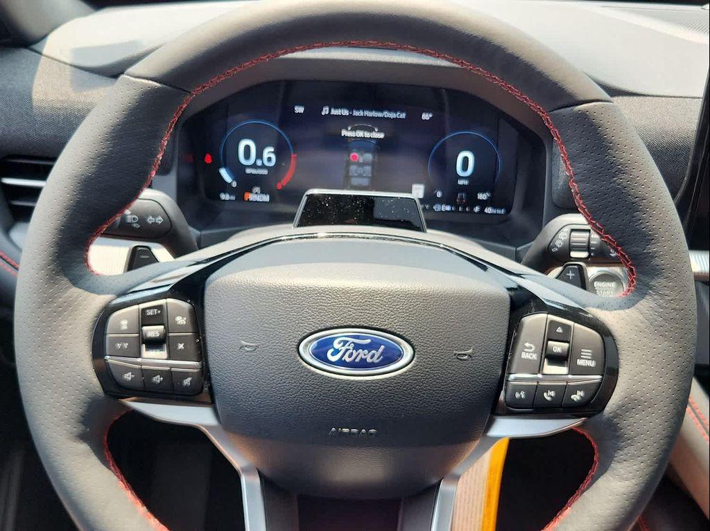 new 2025 Ford Explorer car, priced at $58,949
