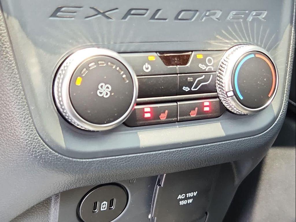new 2025 Ford Explorer car, priced at $58,949