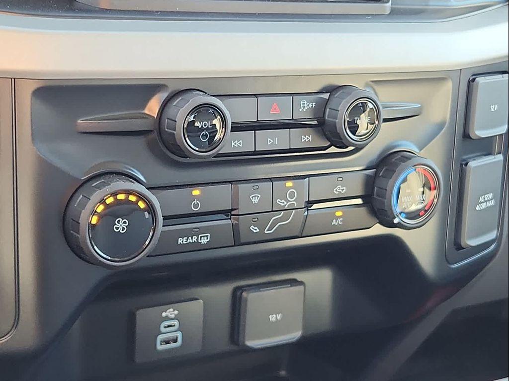 new 2025 Ford F-450 car, priced at $78,140