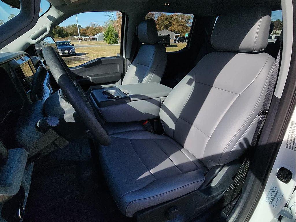 new 2025 Ford F-450 car, priced at $78,140