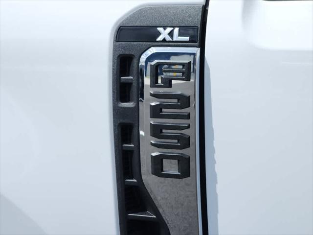 new 2025 Ford F-250 car, priced at $53,910
