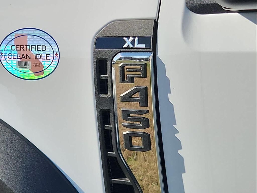 new 2025 Ford F-450 car, priced at $77,455
