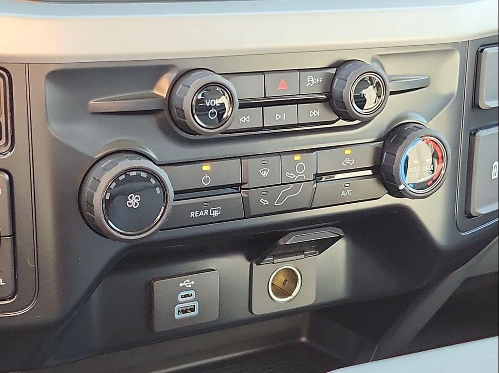 new 2025 Ford F-450 car, priced at $77,455