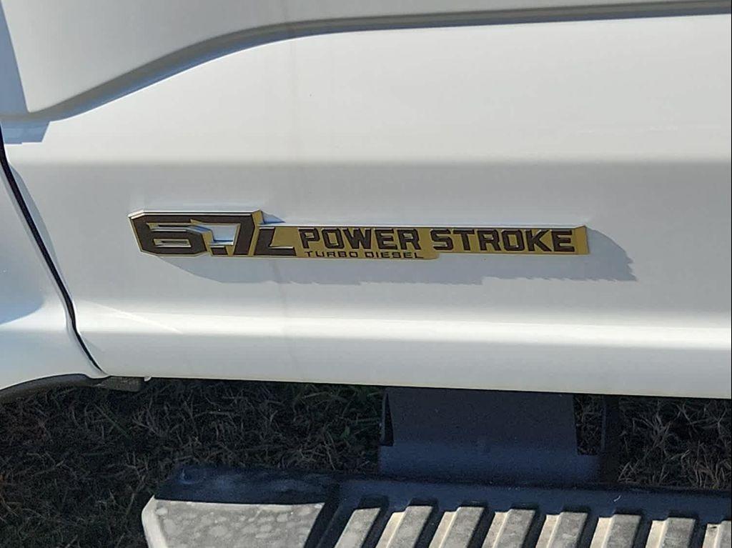 new 2025 Ford F-350 car, priced at $73,525