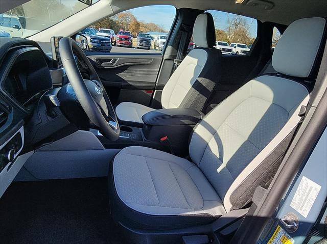 new 2025 Ford Escape car, priced at $30,529