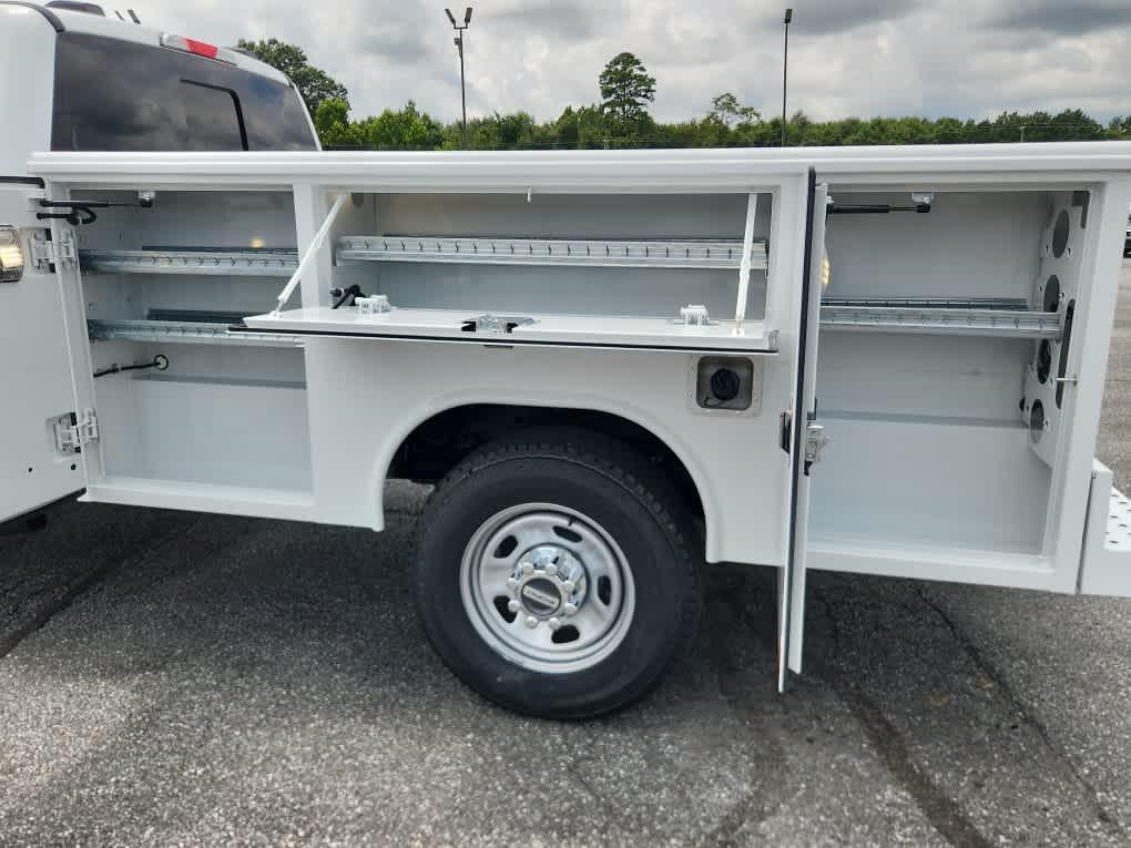 new 2025 Ford F-350 car, priced at $61,170