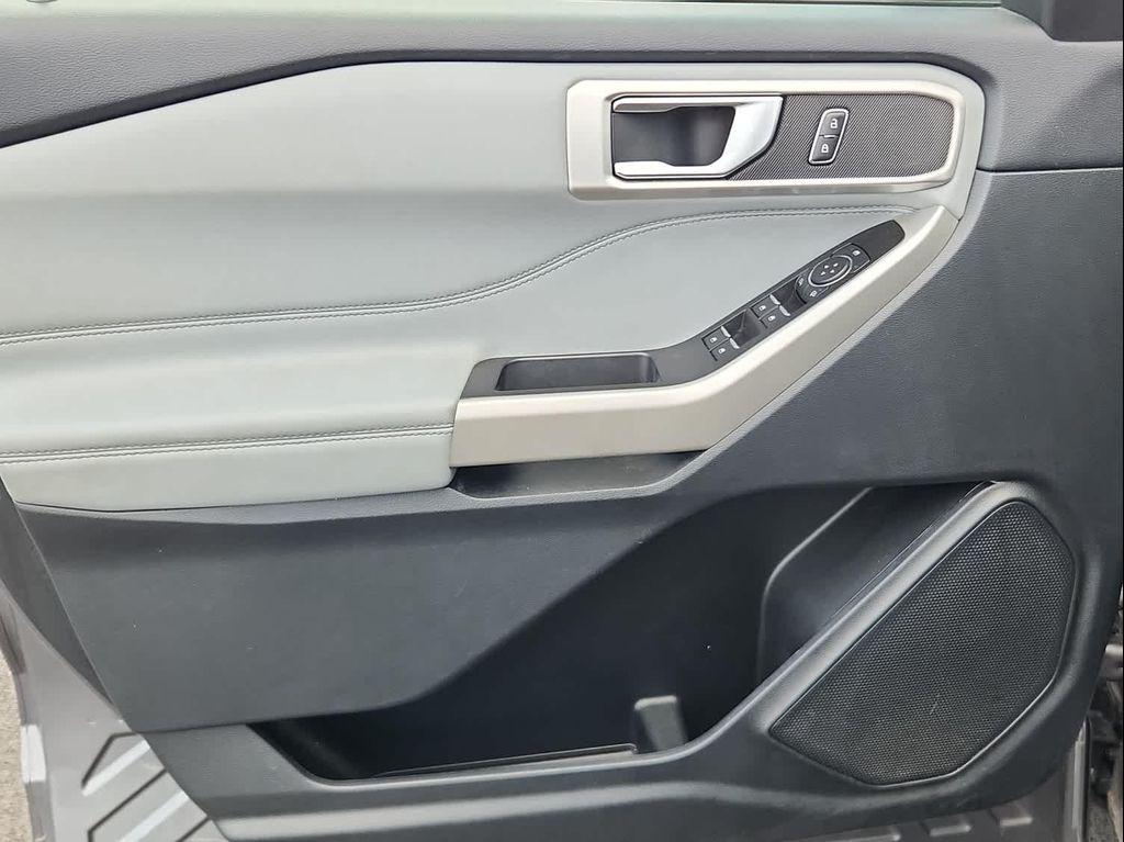 used 2022 Ford Explorer car, priced at $35,774
