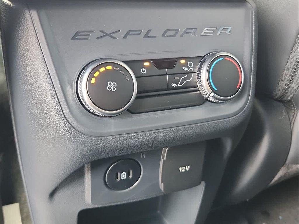 new 2025 Ford Explorer car, priced at $51,015