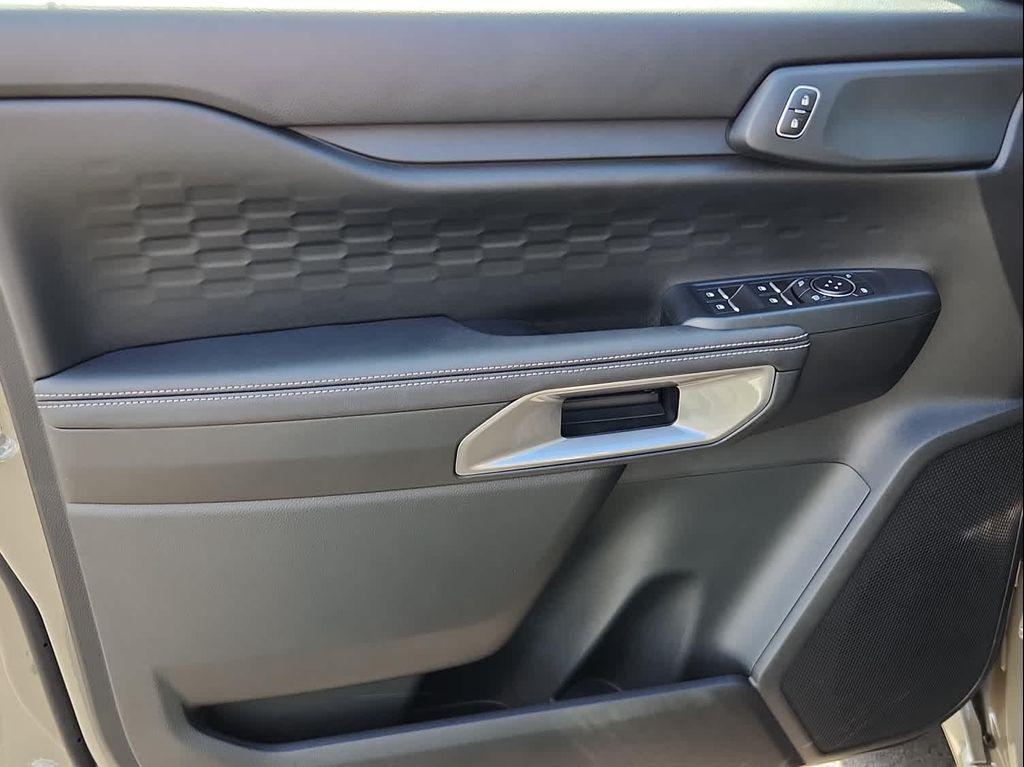 new 2025 Ford Ranger car, priced at $43,450