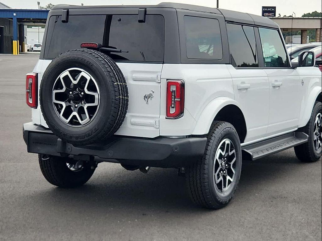 new 2025 Ford Bronco car, priced at $54,370